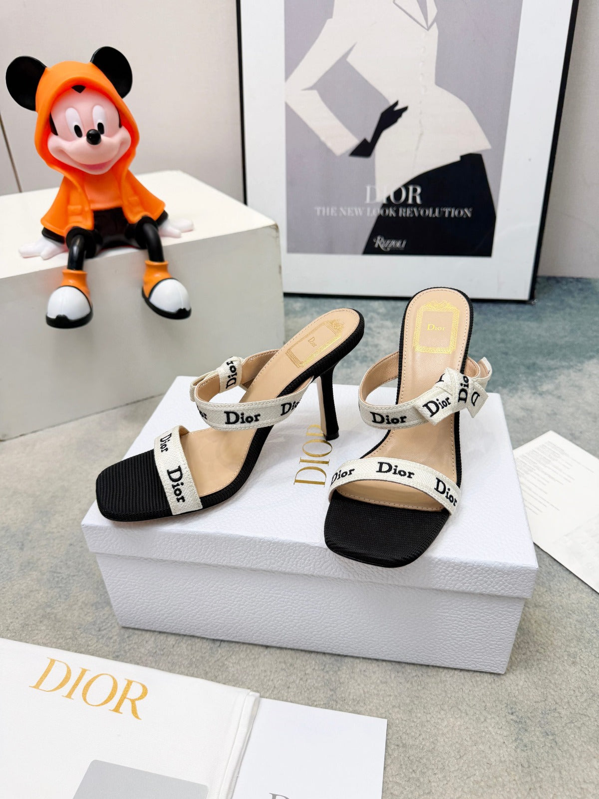 Black Embroidered Cotton Heeled Sandal With Straps