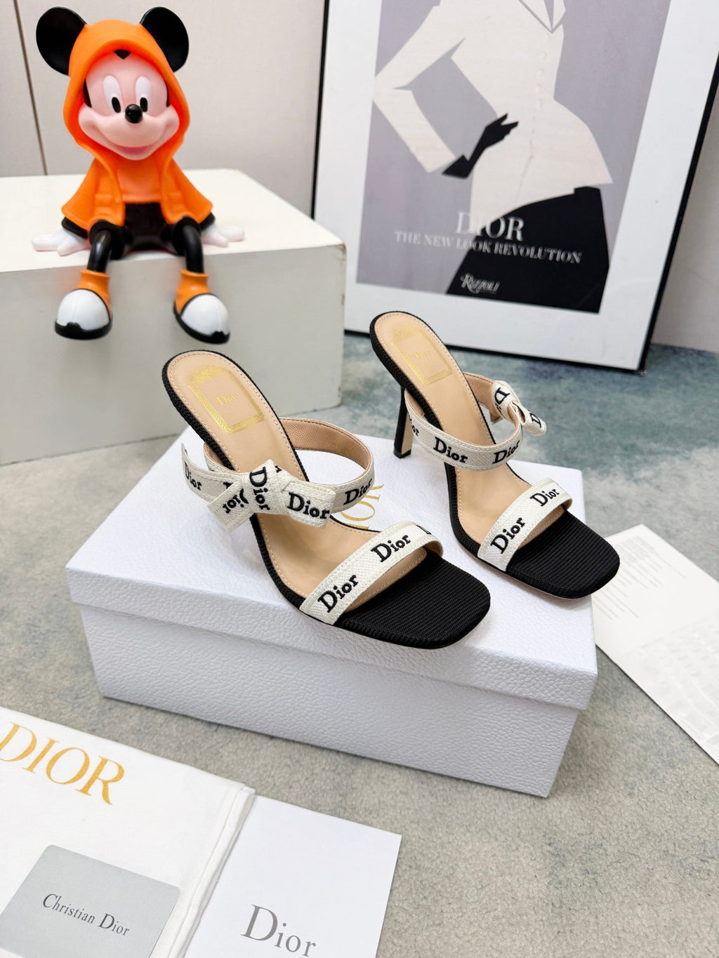 Black Embroidered Cotton Heeled Sandal With Straps