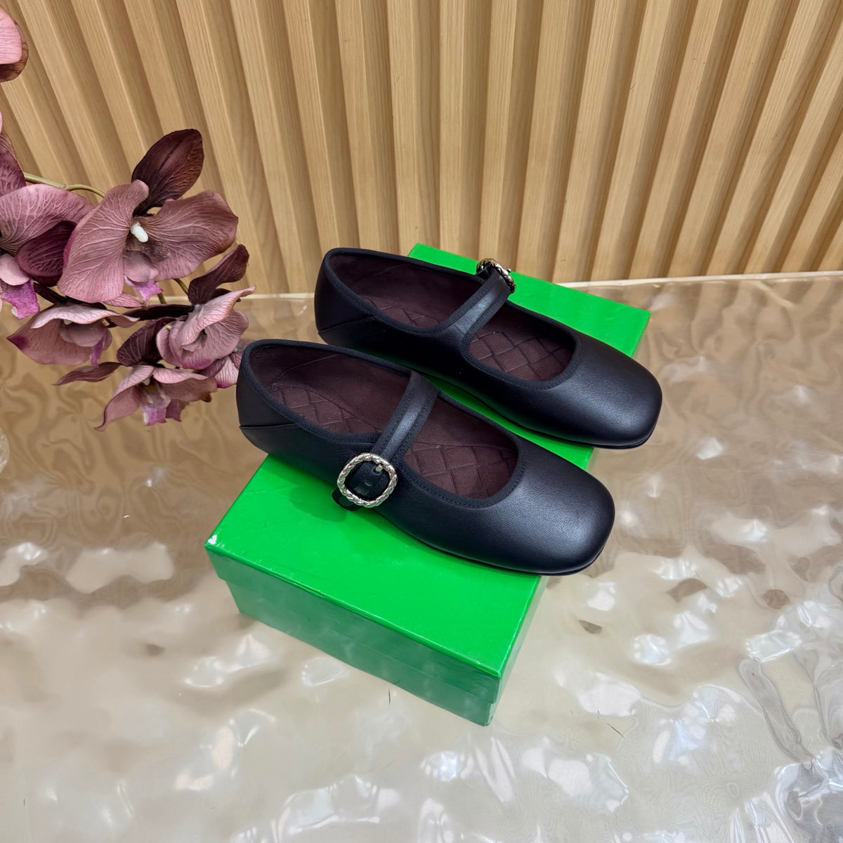 Black Veneziana Mary-Jane Ballerina