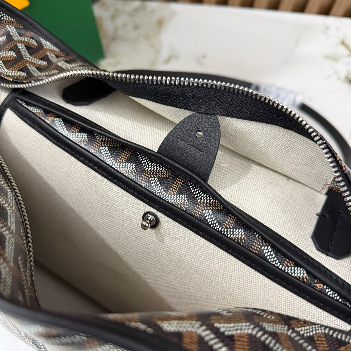 Black Artois MM Bag - view 2