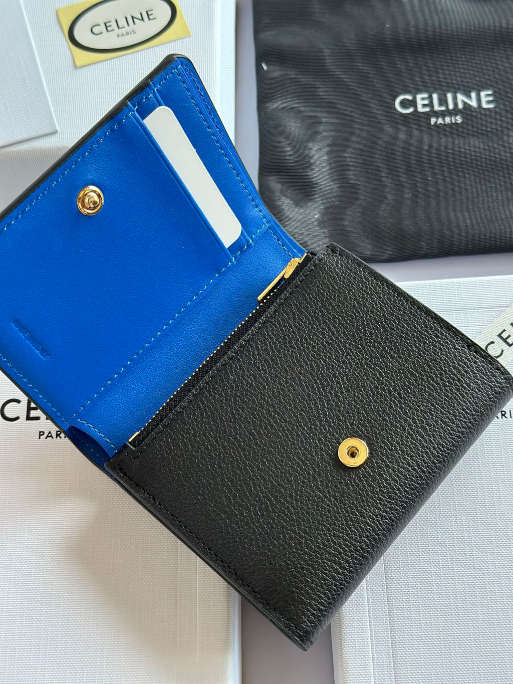 Black / Ultra Blue Fine Wallet Triomphe Stamp