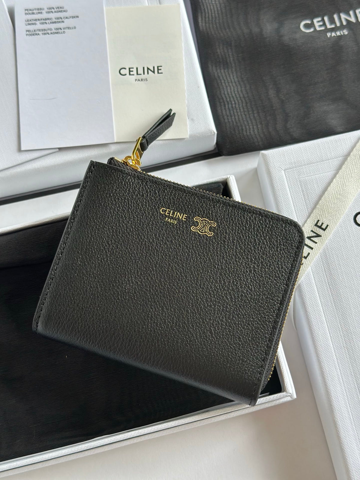 Black / Ultra Blue Flat Zipped Wallet Triomphe Stamp