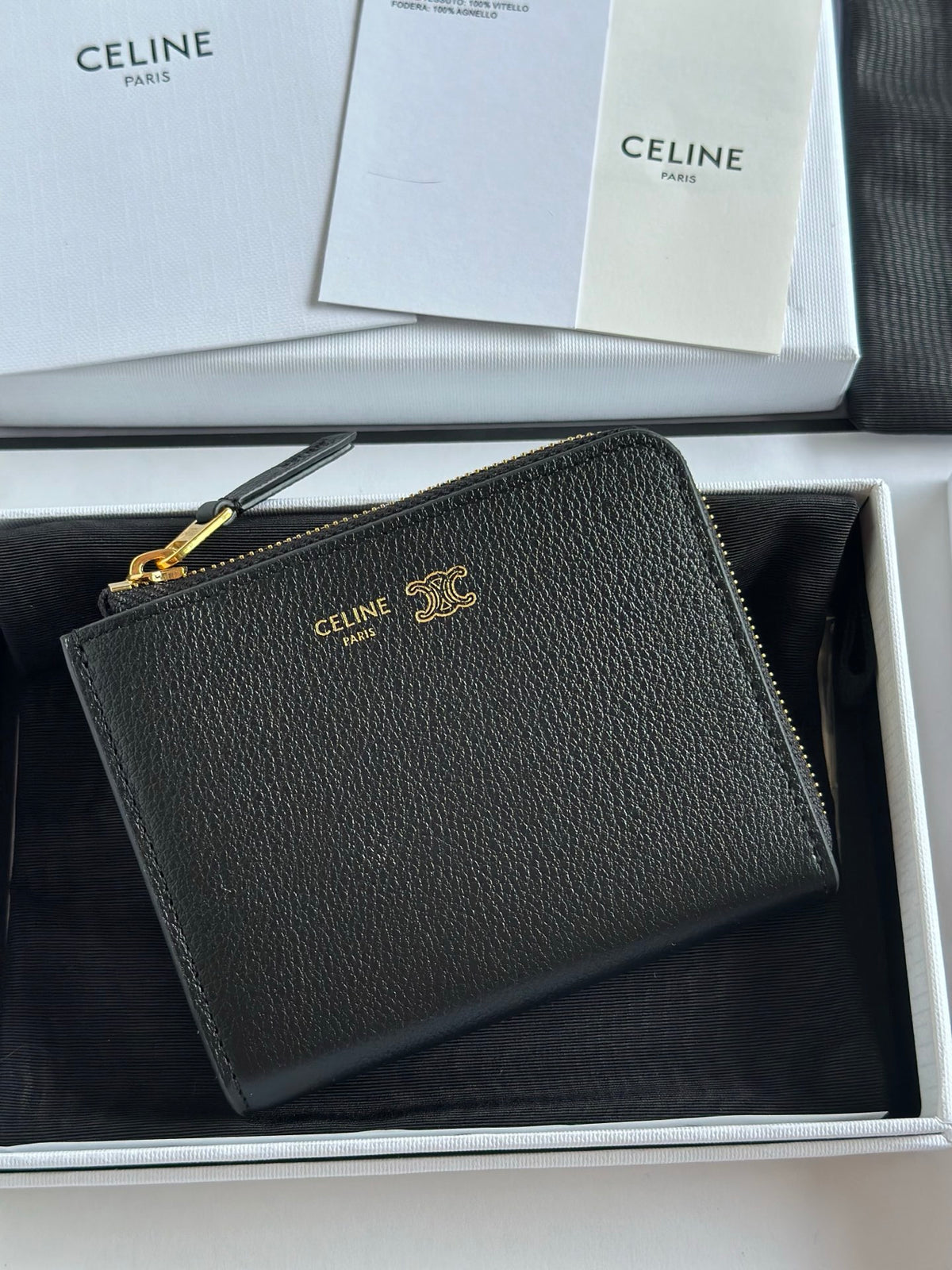 Black / Ultra Blue Flat Zipped Wallet Triomphe Stamp