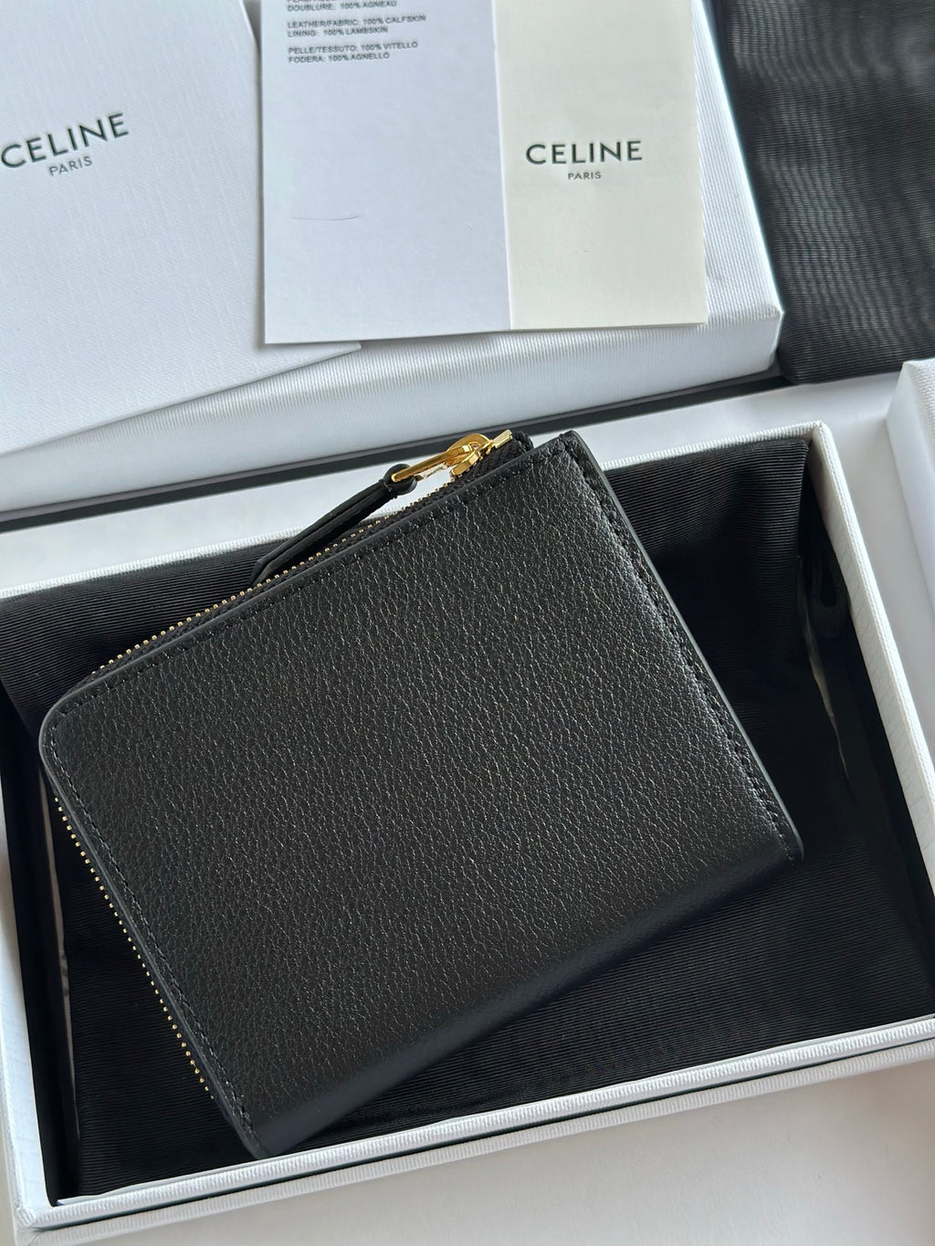 Black / Ultra Blue Flat Zipped Wallet Triomphe Stamp