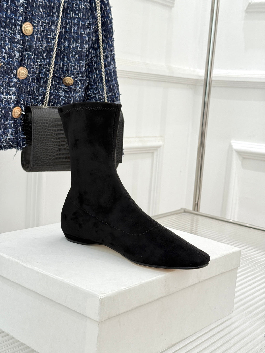 Black Cindy Stretch Boot