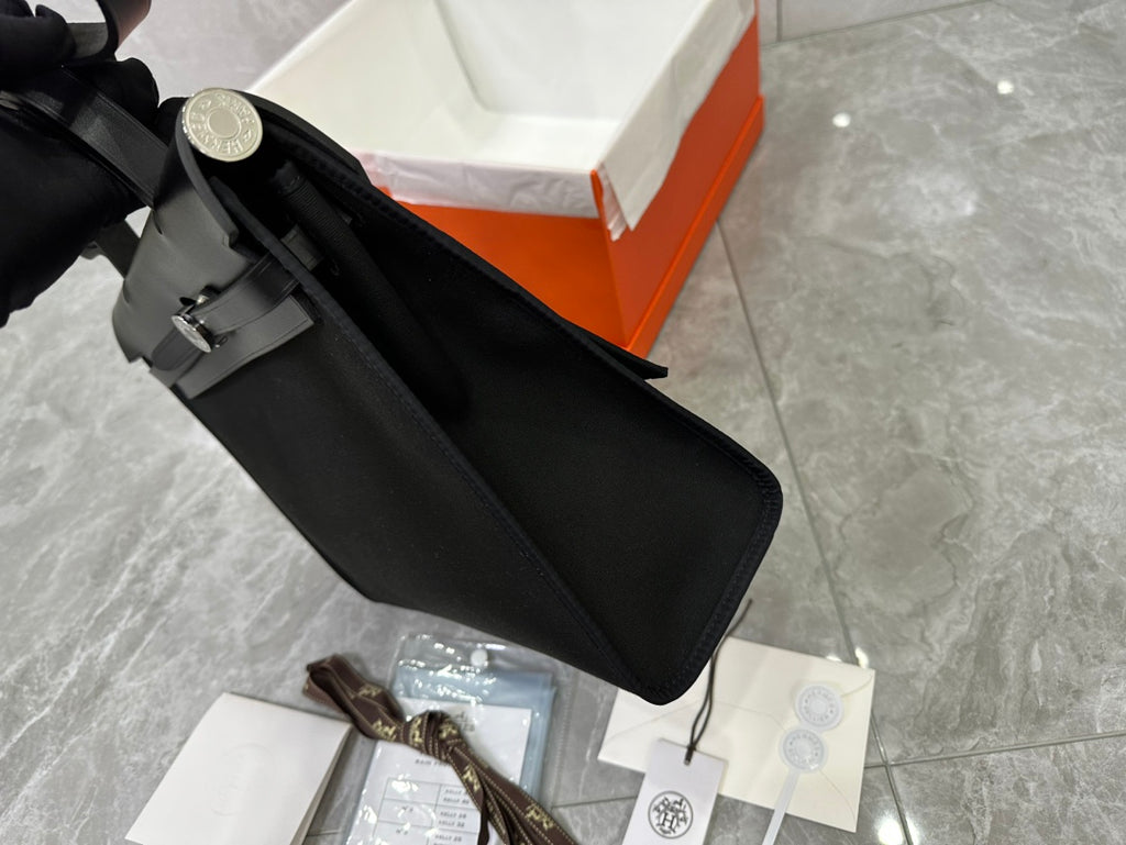 Black Herbag Zip 31 Bag