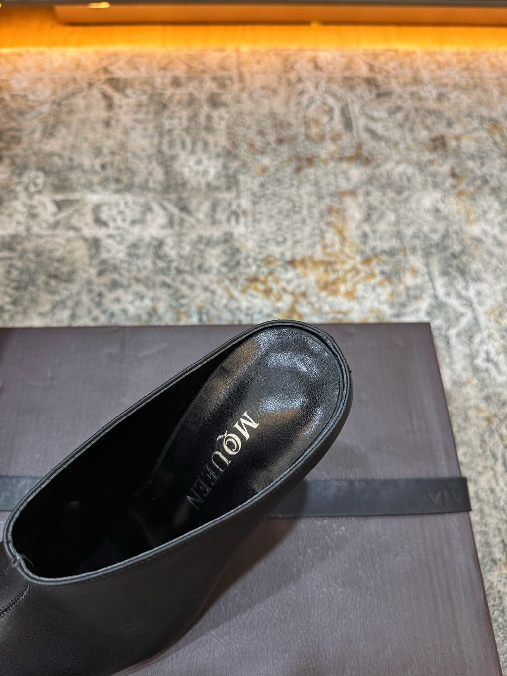 Black Horn Heel Mule - 09