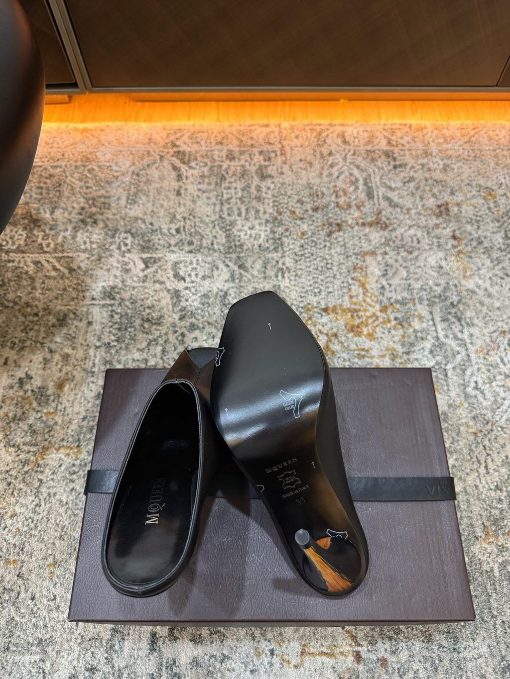 Black Horn Heel Mule - 10