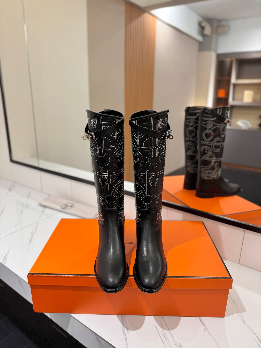 Black Jumping Boot