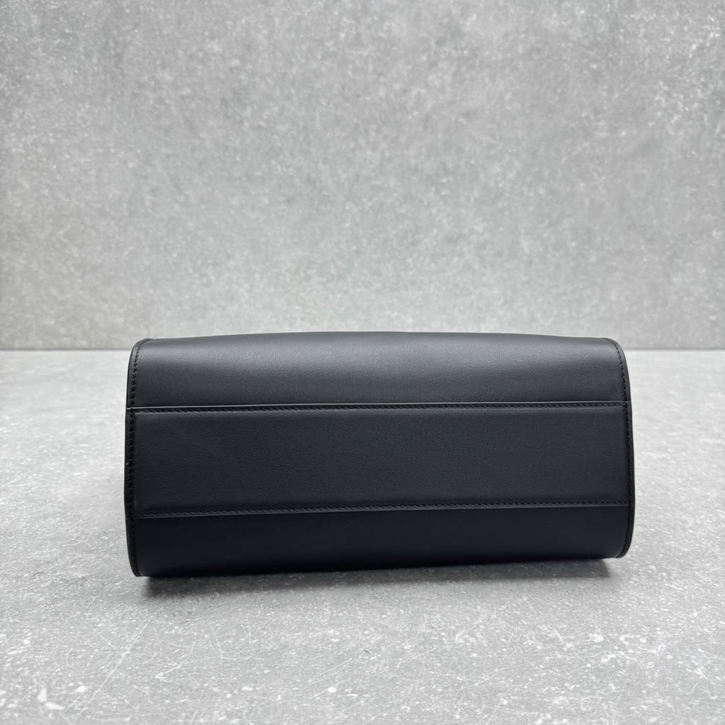 Black Marlo 12 Bag