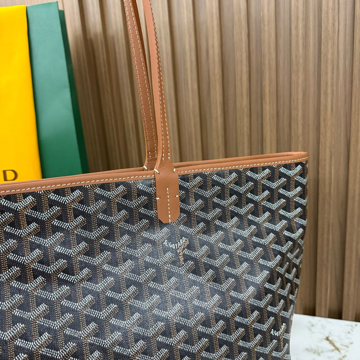 Black & Natural Artois MM Bag - view 6
