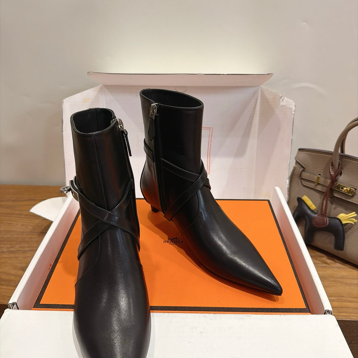 Black Nice 40 Ankle Boot
