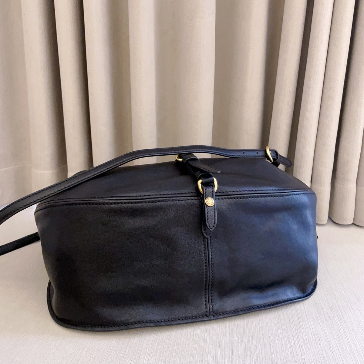 Black Rendez-Vous Leather Bag 6