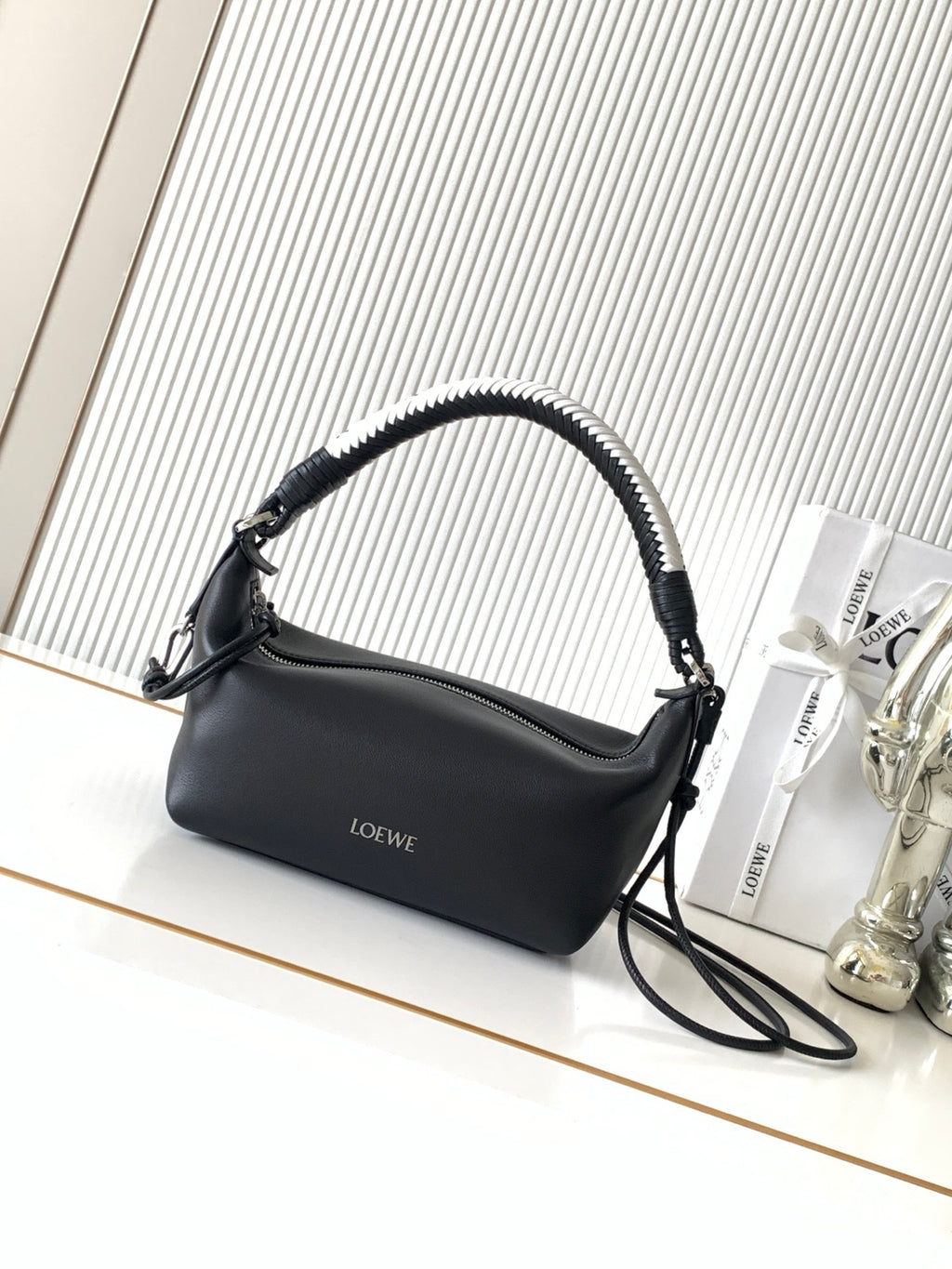Black/Soft White Cala Mini Bag