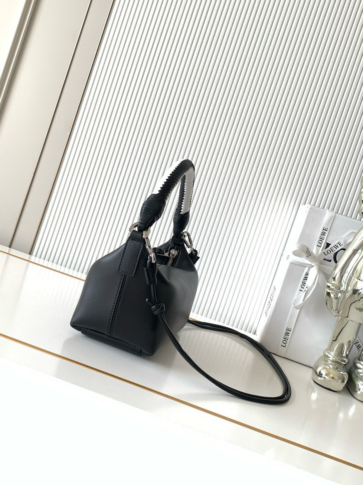 Black/Soft White Cala Mini Bag