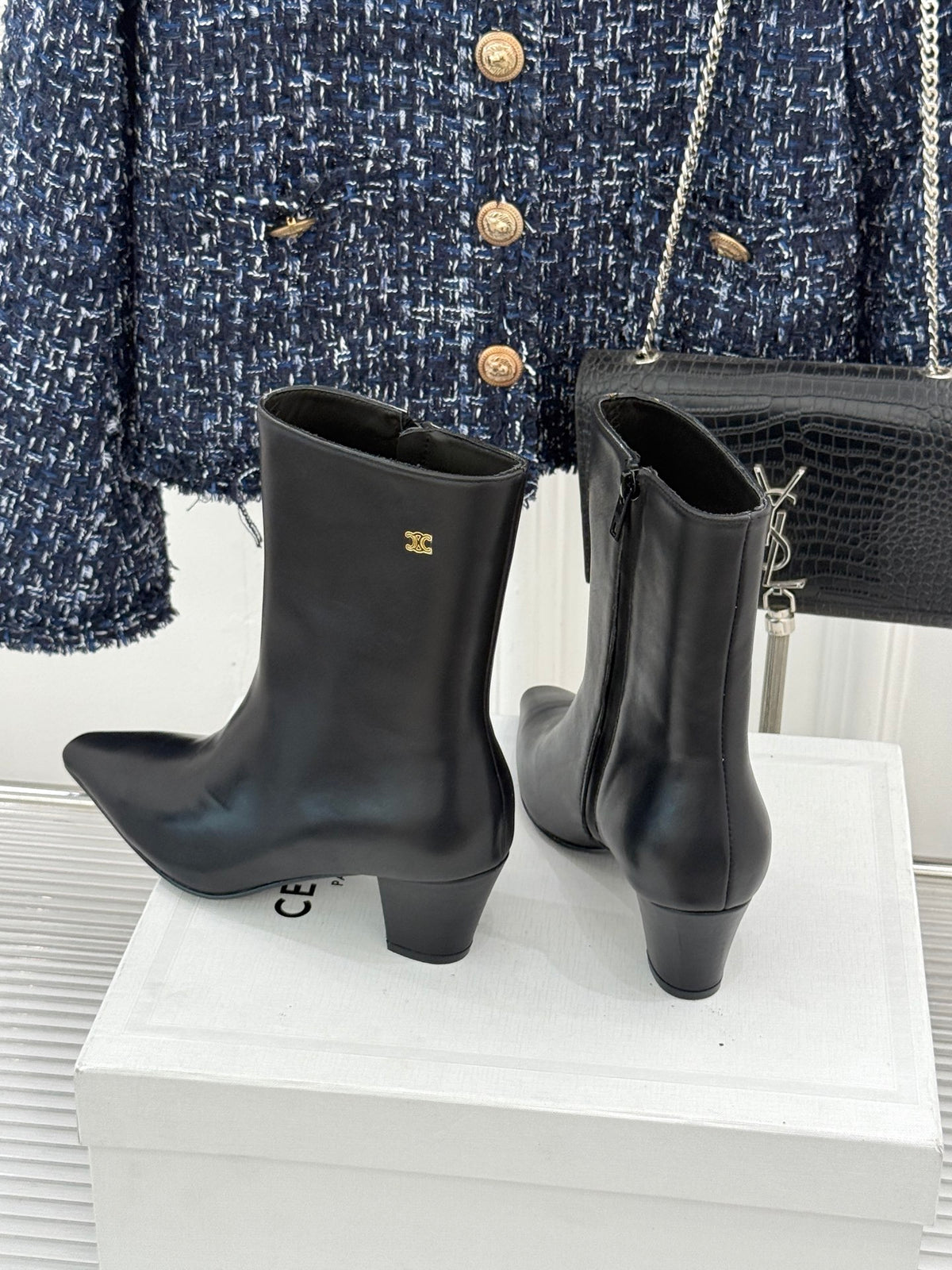 Black Stage Fitted Boot In Lambskin - 6