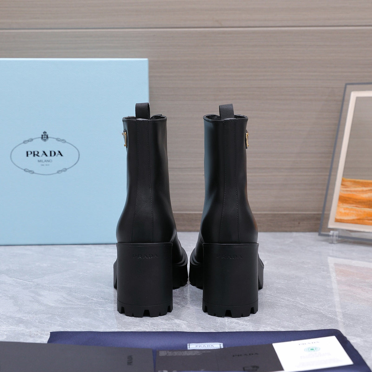 Black Stride Leather Ankle Boots With Zipper - 9