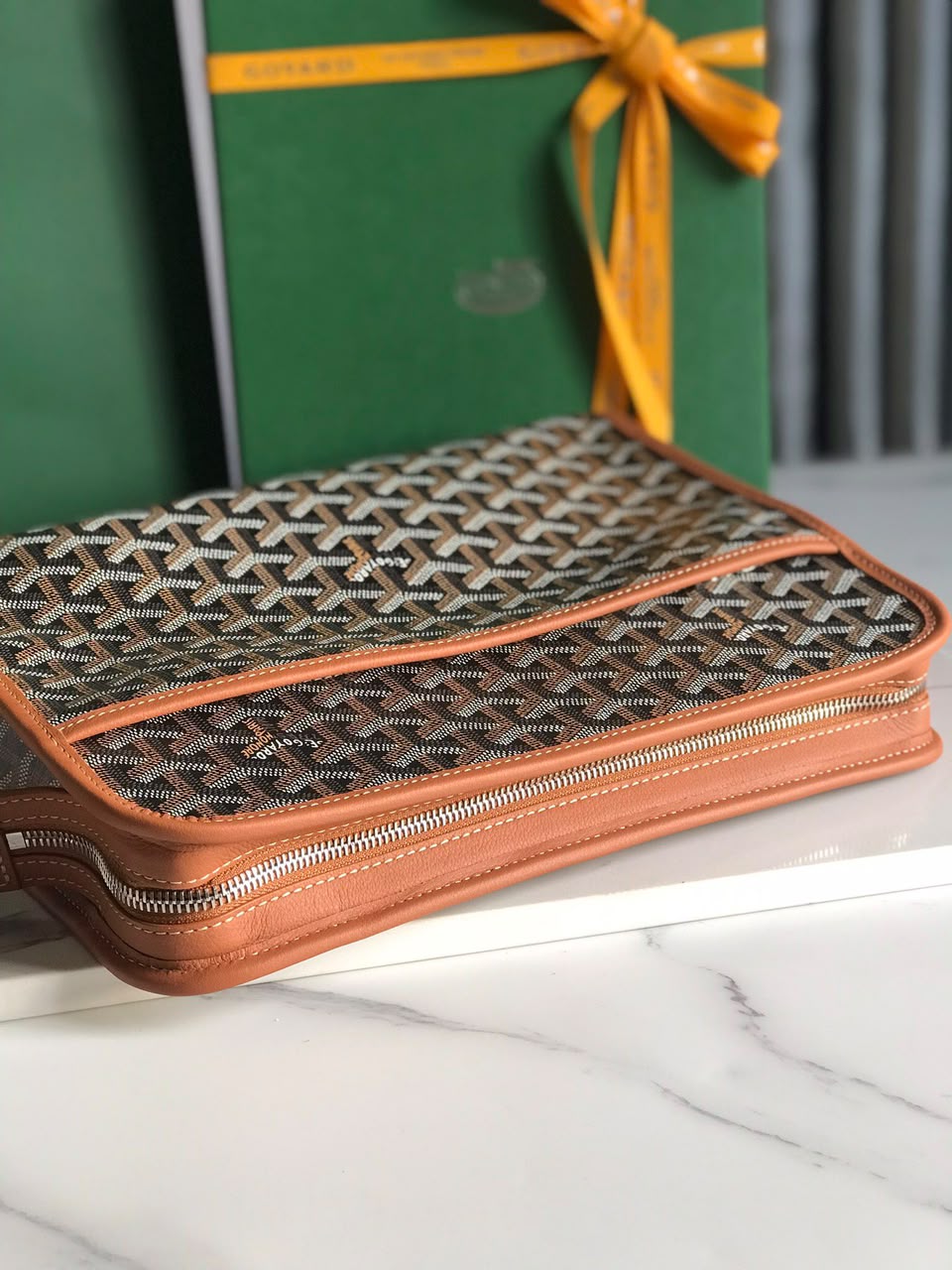Black & Tan Jouvence GM Toiletry Bag