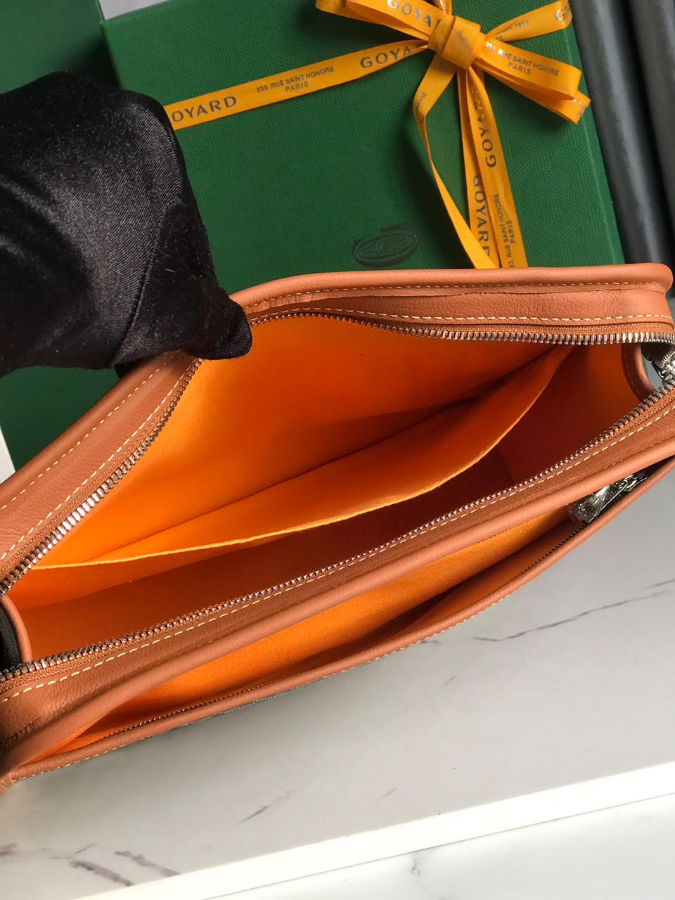 Black & Tan Jouvence GM Toiletry Bag