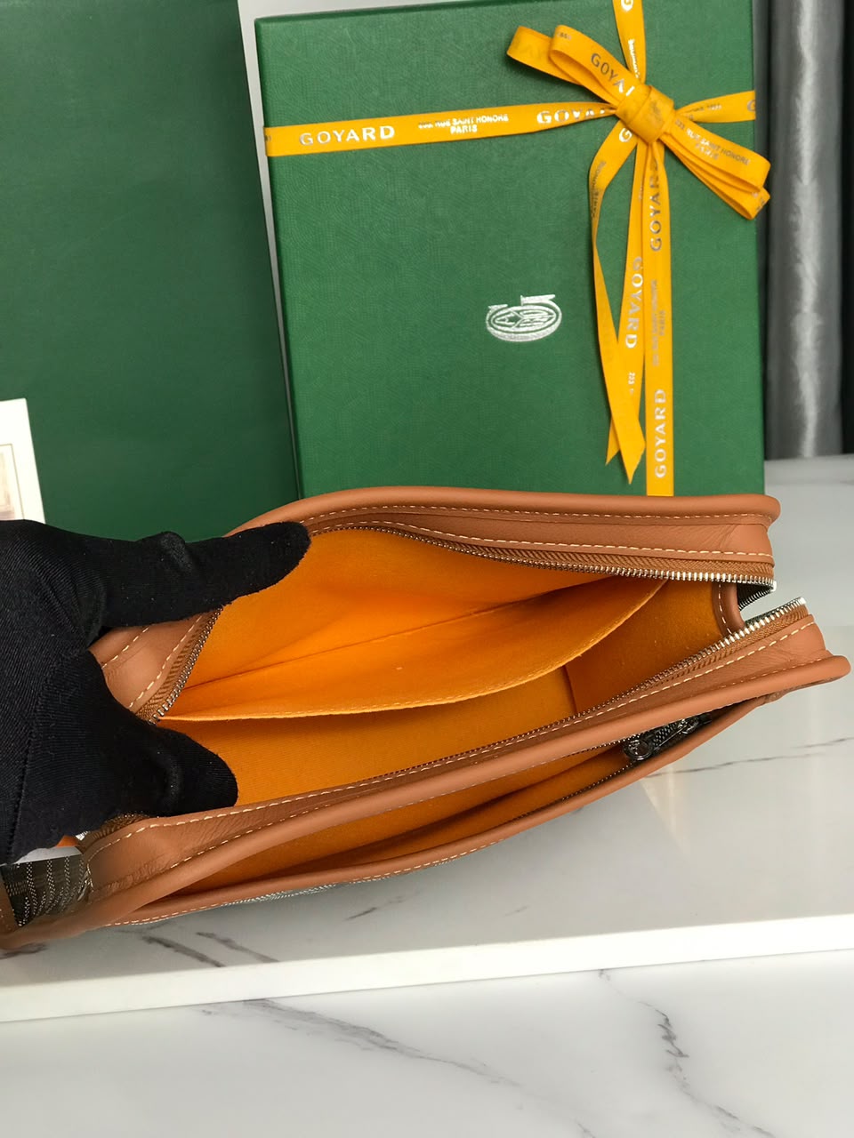 Black & Tan Jouvence MM Toiletry Bag