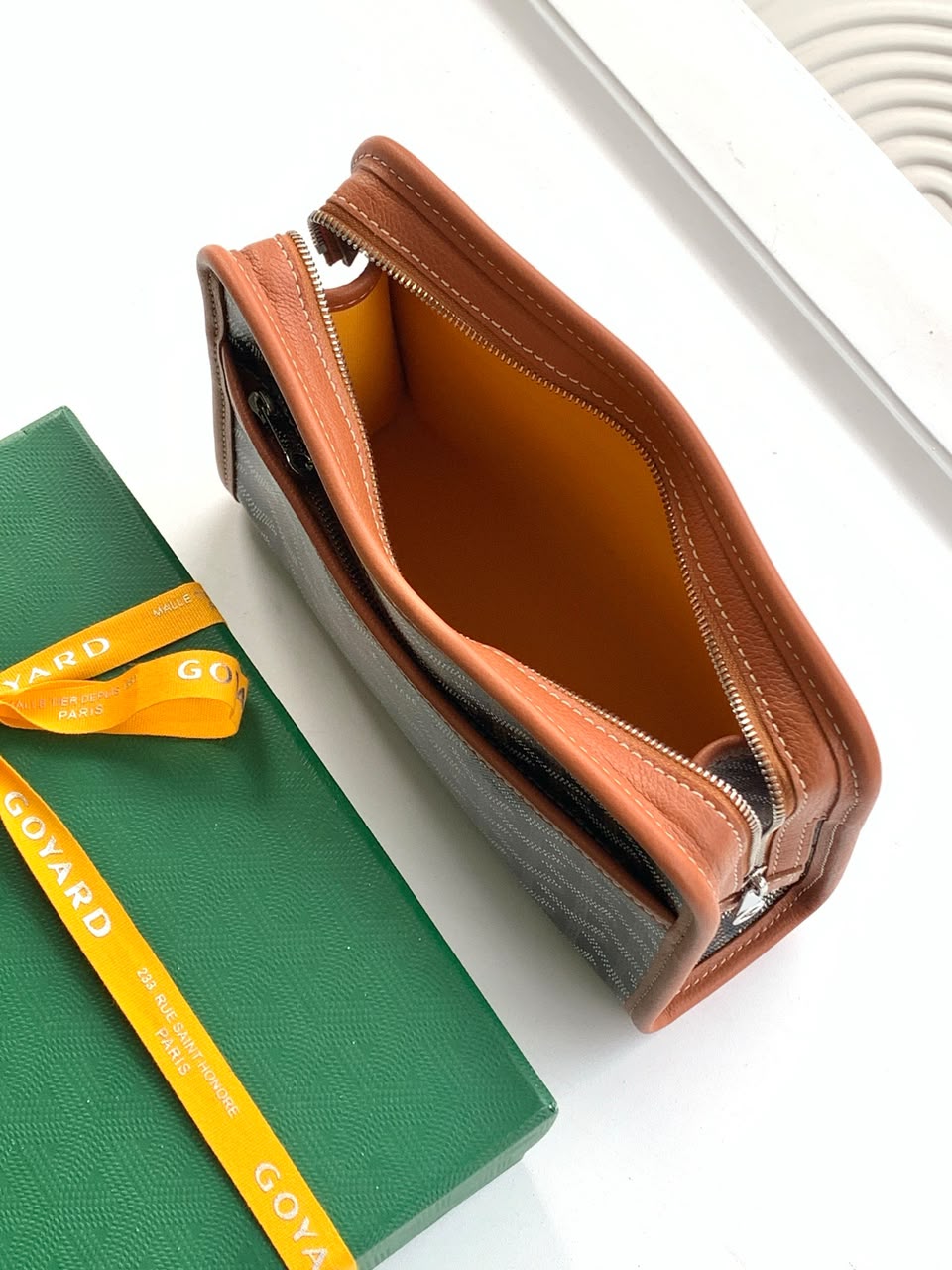 Black & Tan Jouvence PM Toiletry Bag