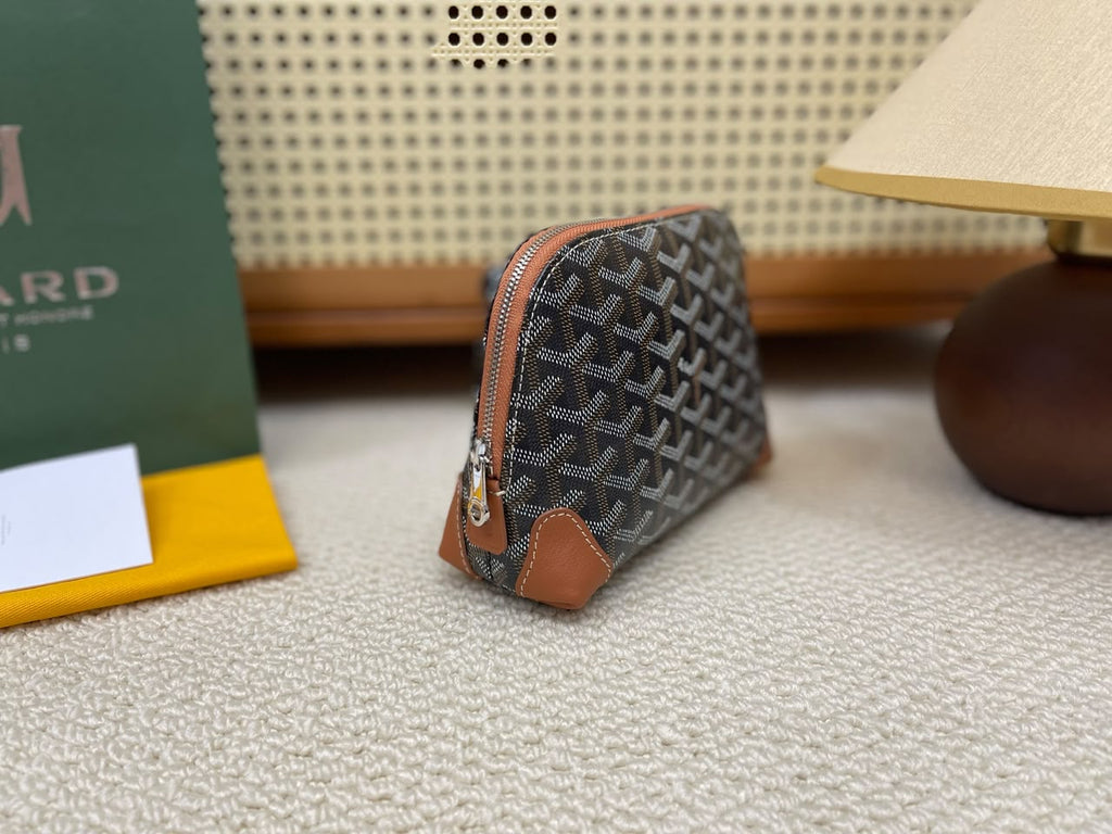 Black & Tan Vendôme Cosmetic Pouch