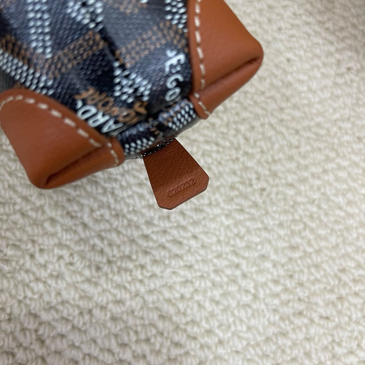 Black & Tan Vendôme Cosmetic Pouch