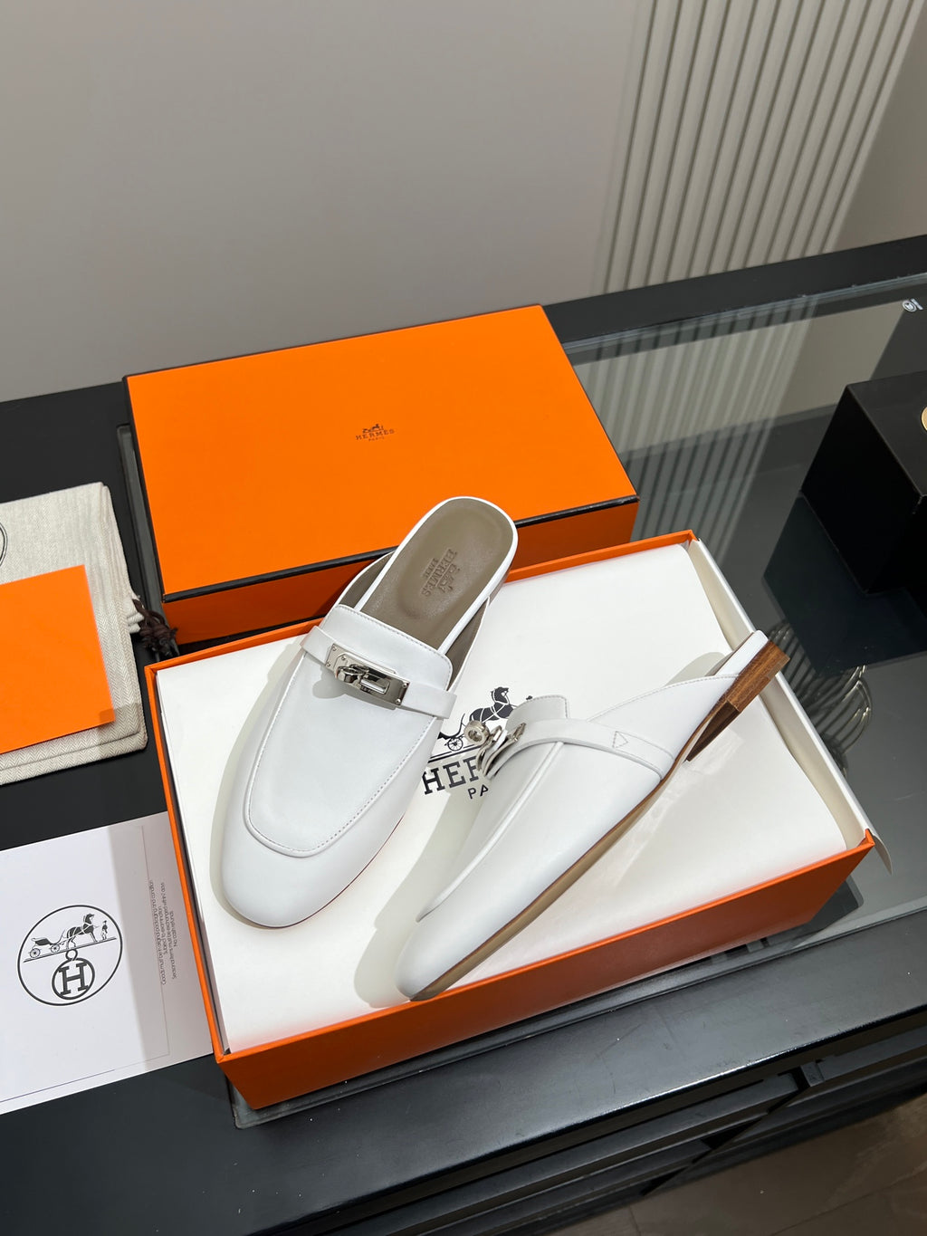Blanc Oz Mule