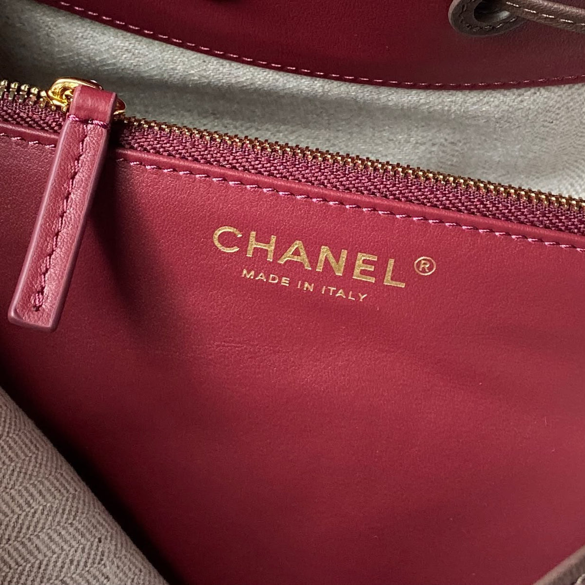 Brown Bucket Bag In Leather - 5