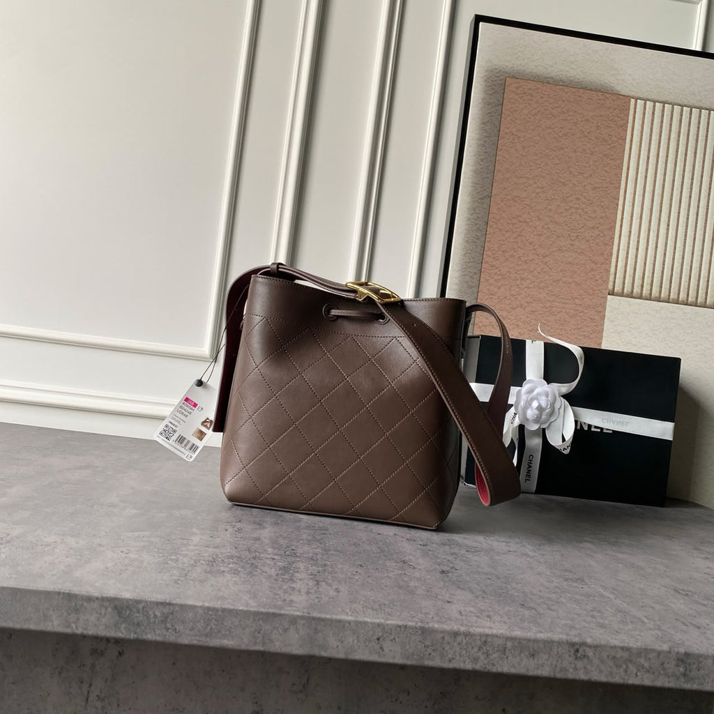 Brown Bucket Bag In Leather - 10