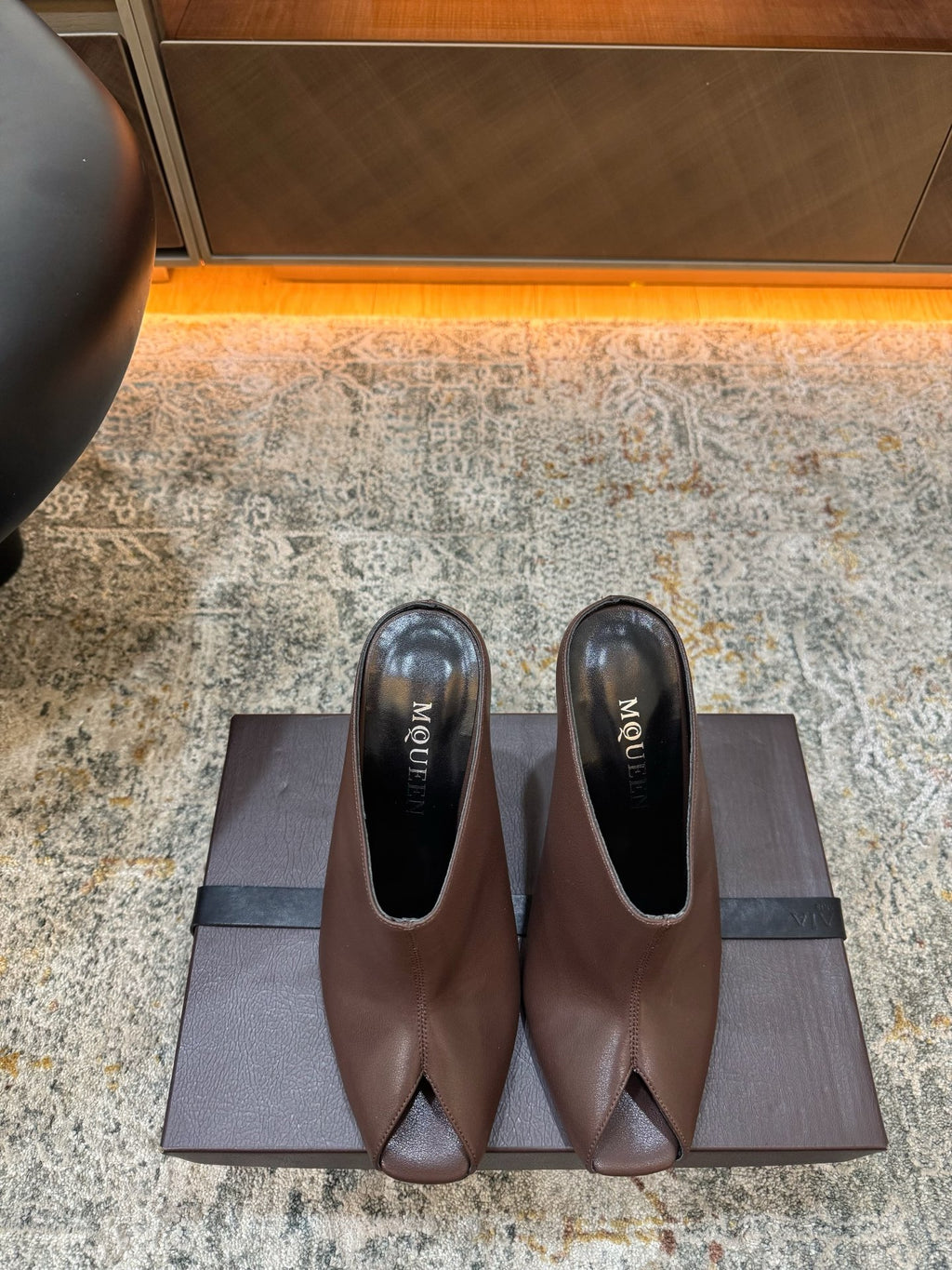 Brown Horn Heel Mule - 02