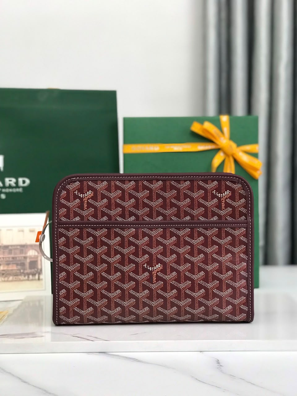 Burgundy Jouvence MM Toiletry Bag