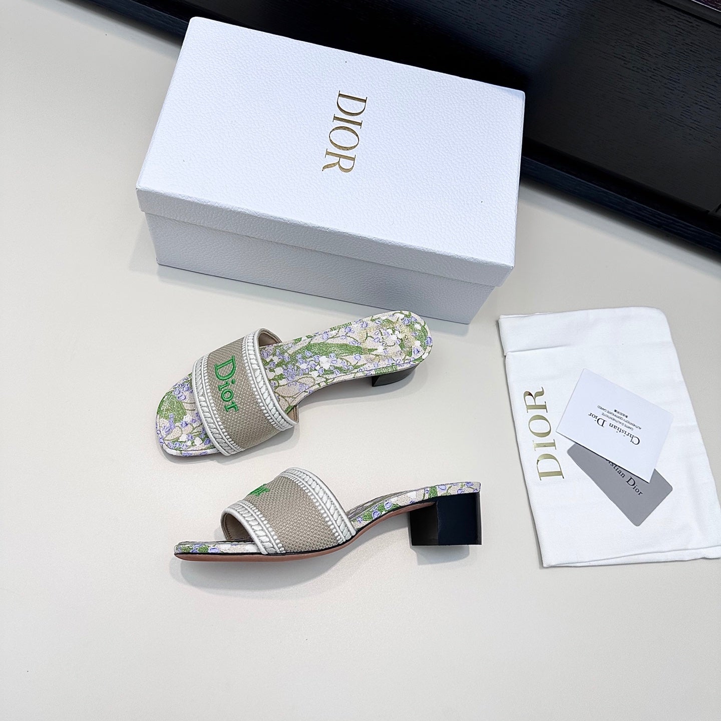 Multicolor Lily Dway Heeled Slide