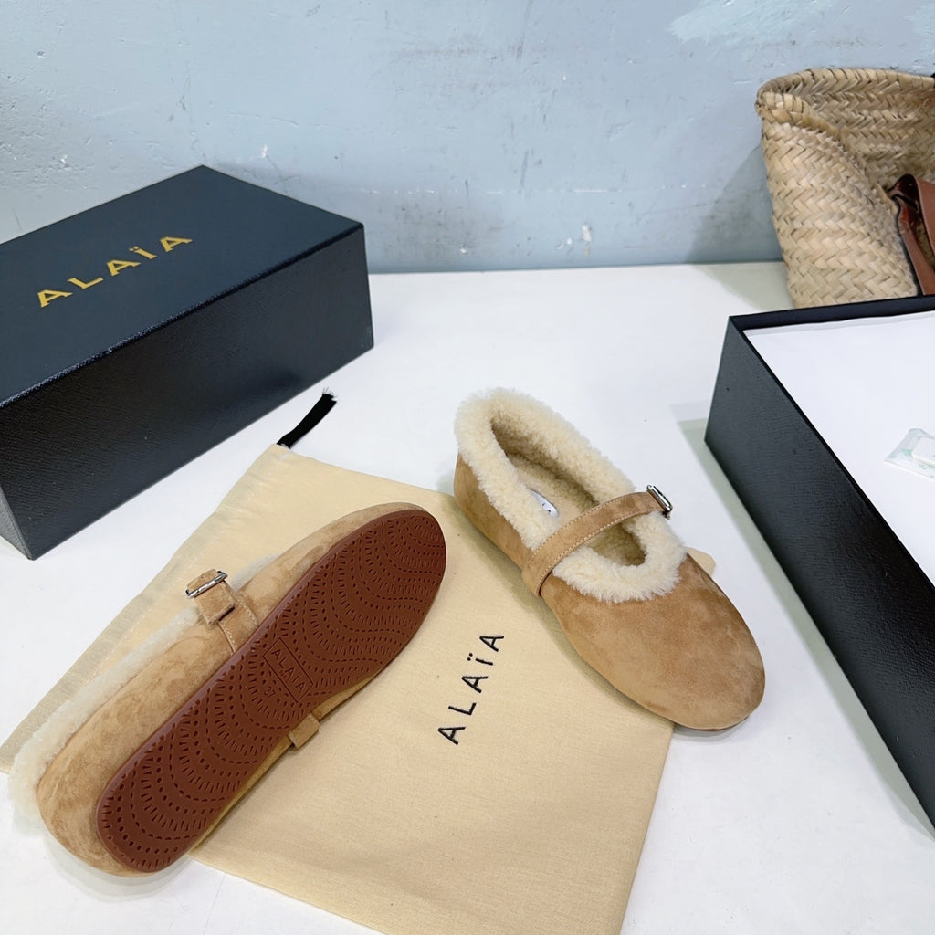 Camel Ballet Flats In Merino Shearling