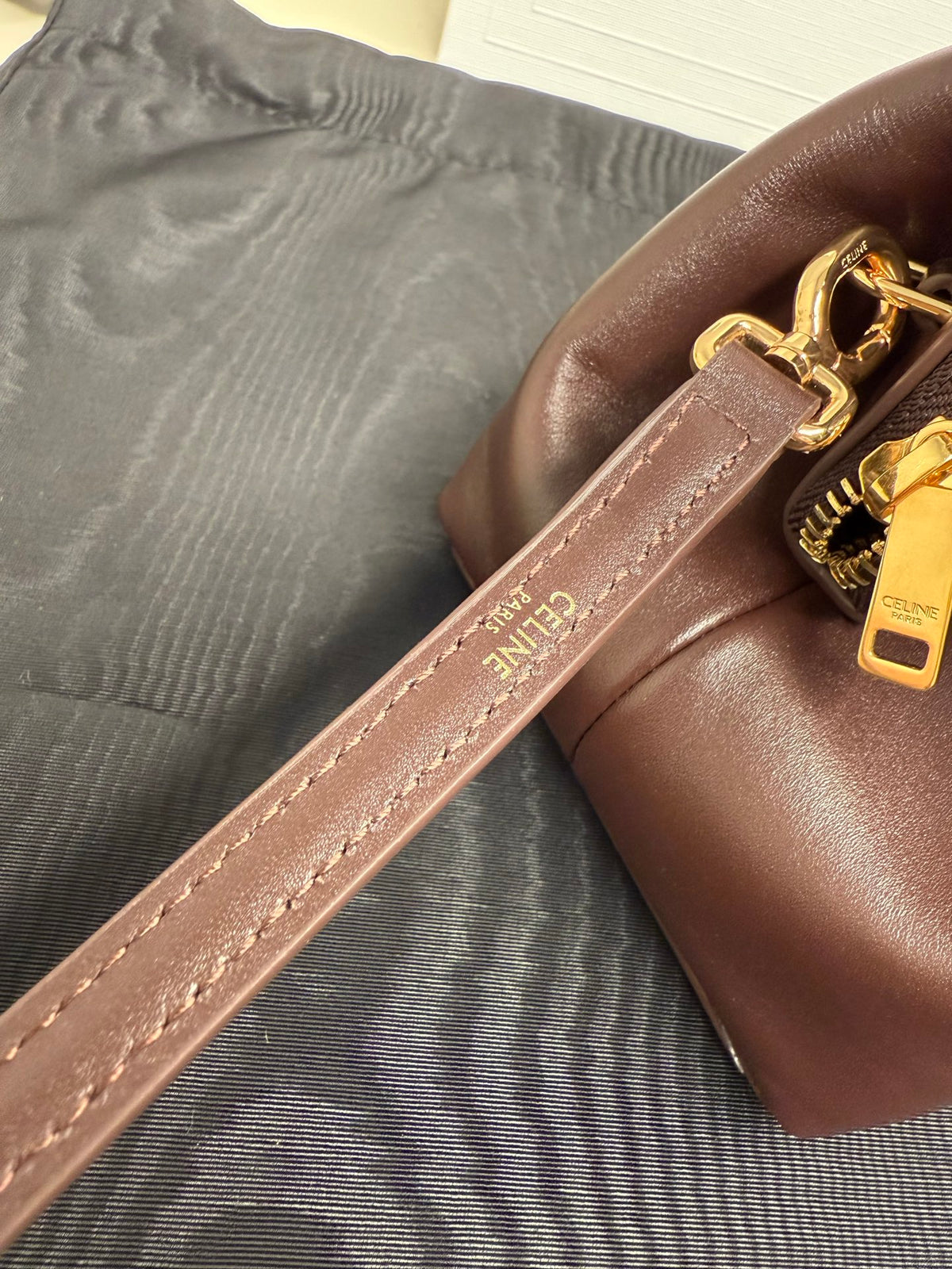 Chestnut Small Flair In Leather - 10