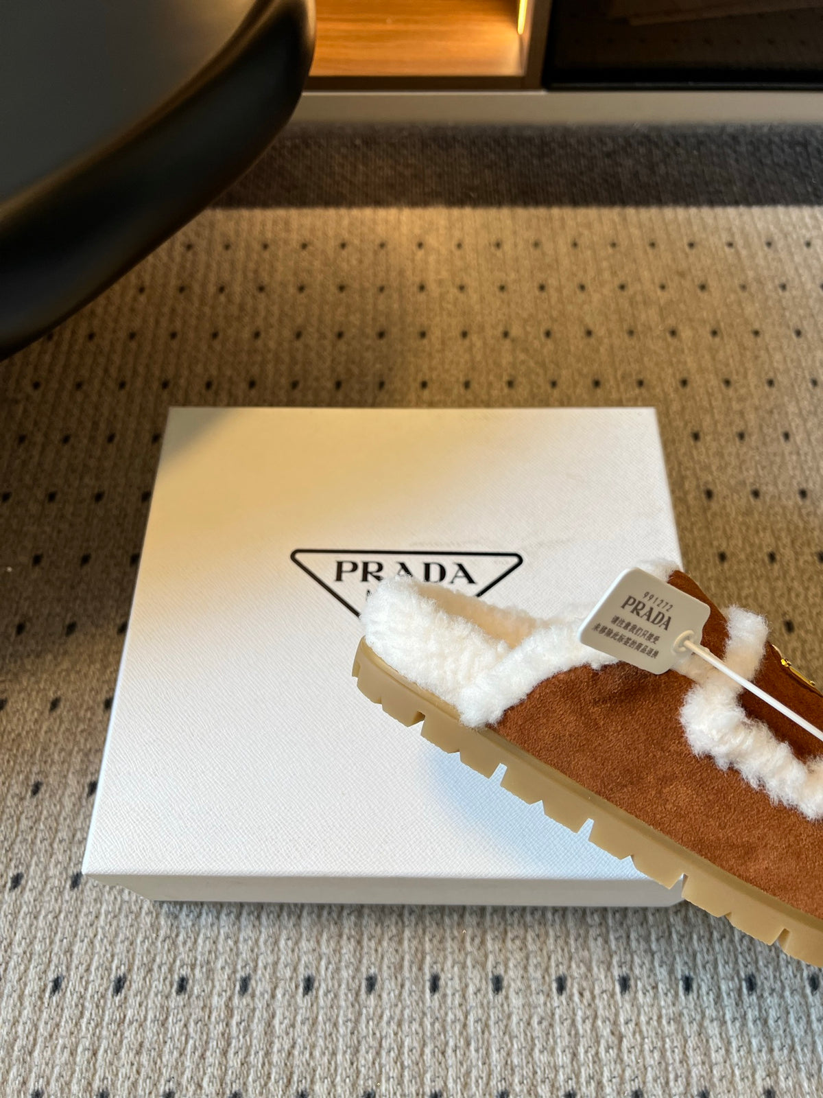Cocoa Brown Suede And Shearling Mules - 8