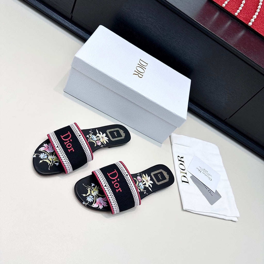 Black Dway Slide