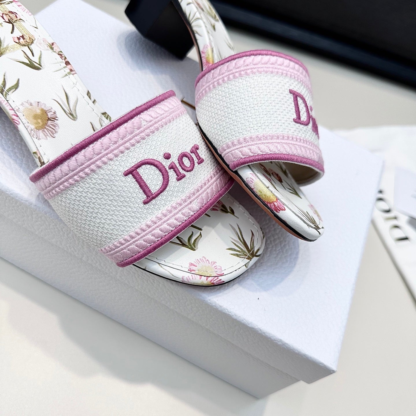 White & Songe Pink Dway Heeled Slide