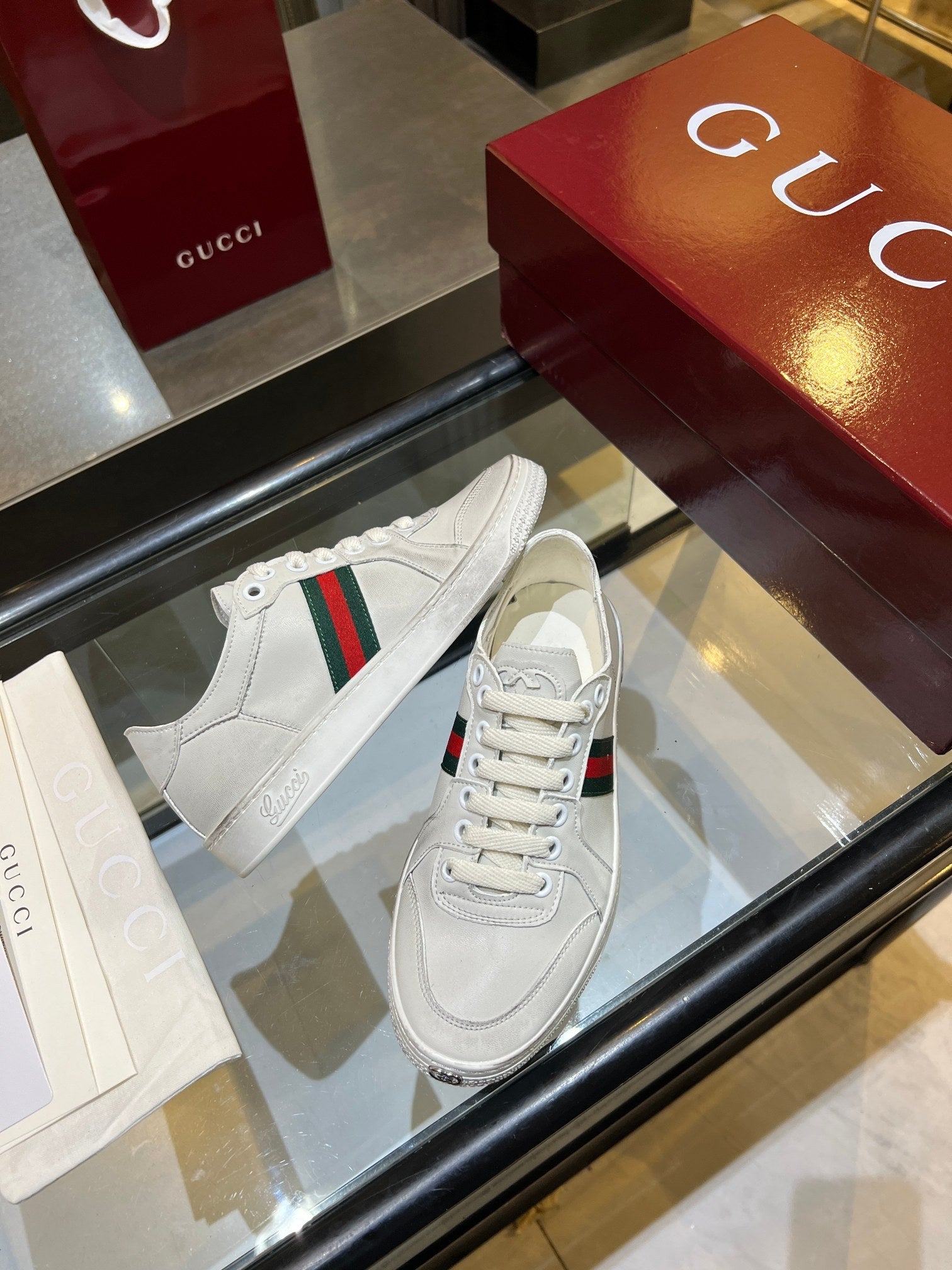 Women's White Stretch Low-Top Sneaker