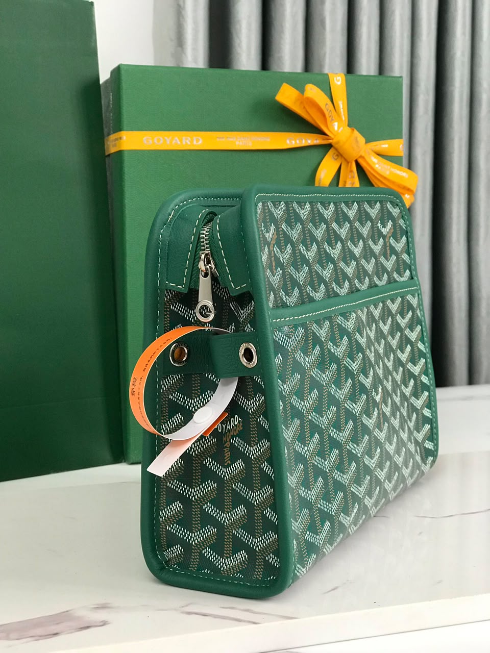 Green Jouvence MM Toiletry Bag