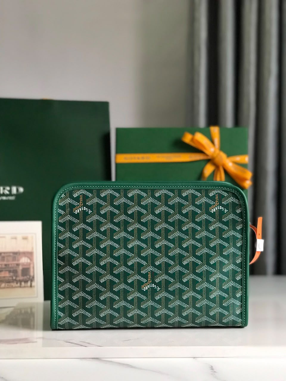 Green Jouvence MM Toiletry Bag