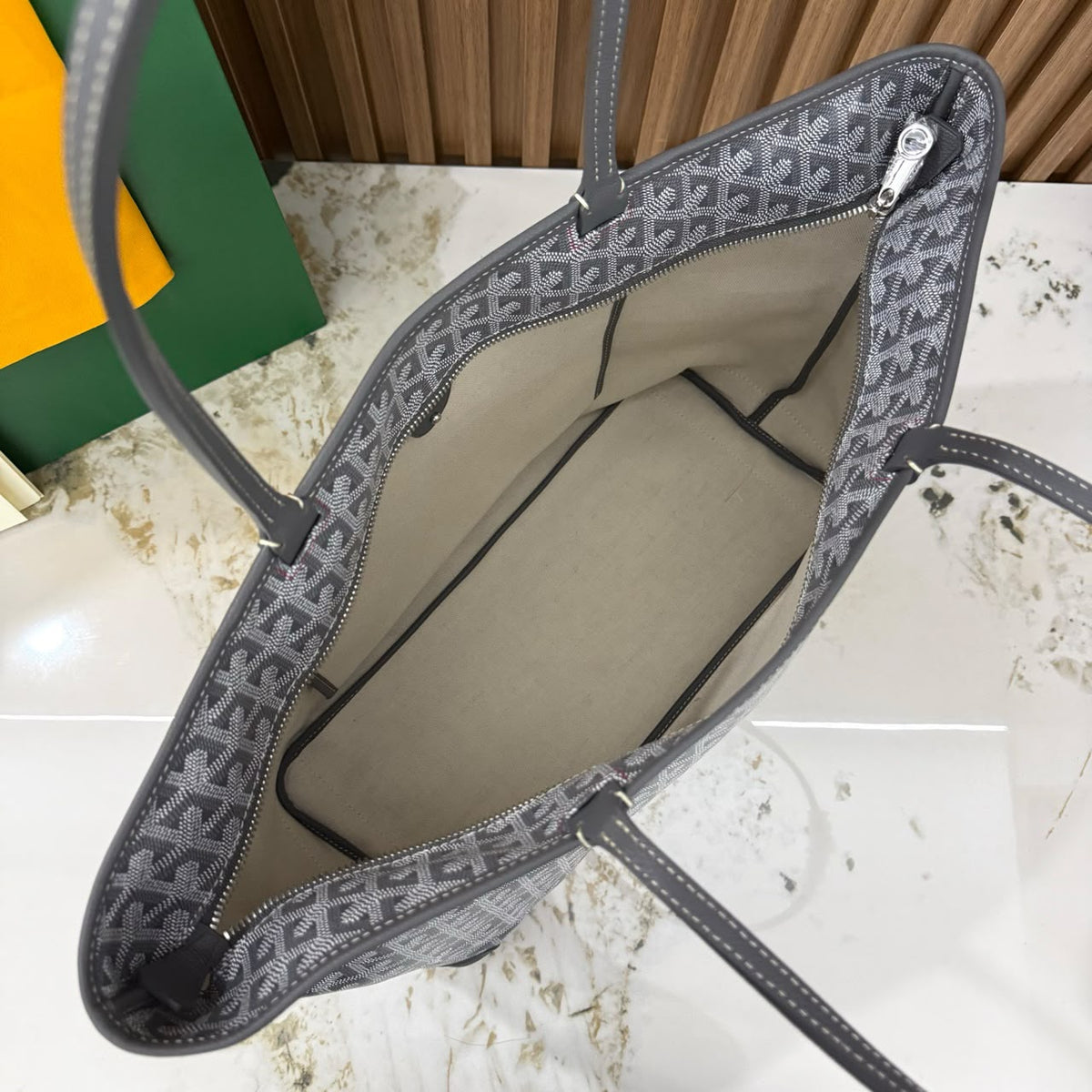 Grey Artois MM Bag - view 4