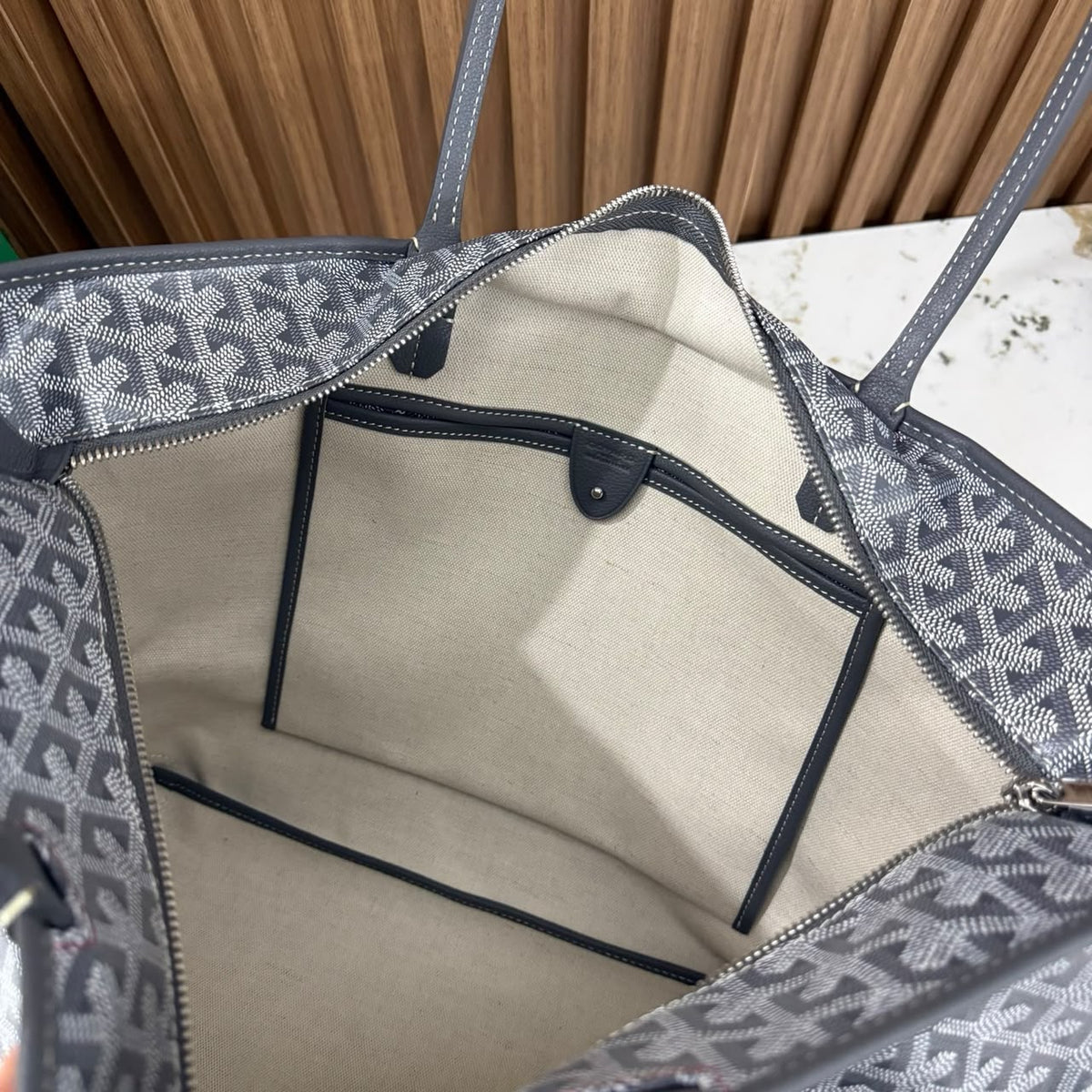 Grey Artois MM Bag - view 5