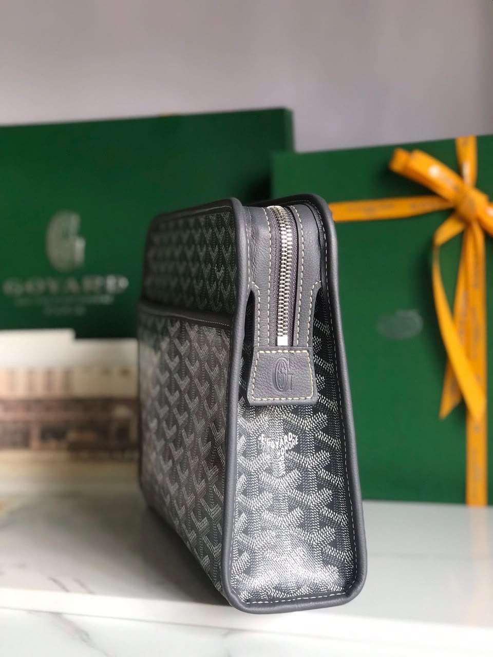 Grey Jouvence GM Toiletry Bag