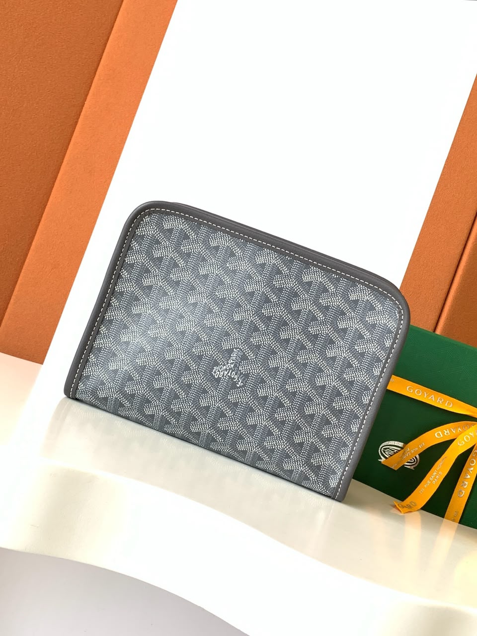 Grey Jouvence PM Toiletry Bag