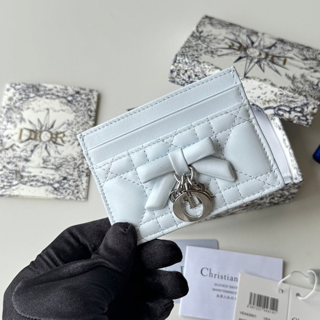 Ice Blue Freesia Card Holder - 10