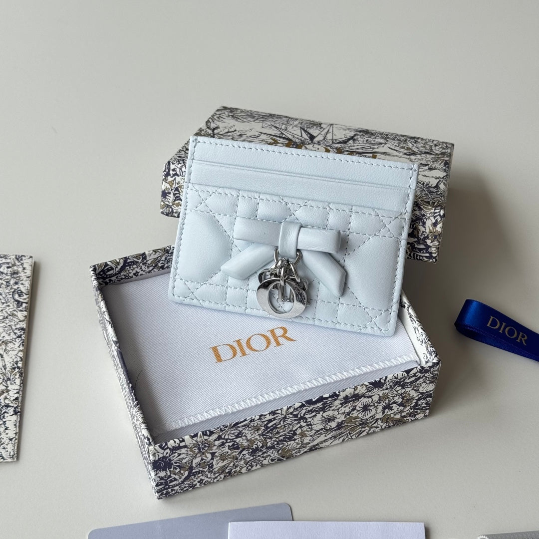 Ice Blue Freesia Card Holder - 3