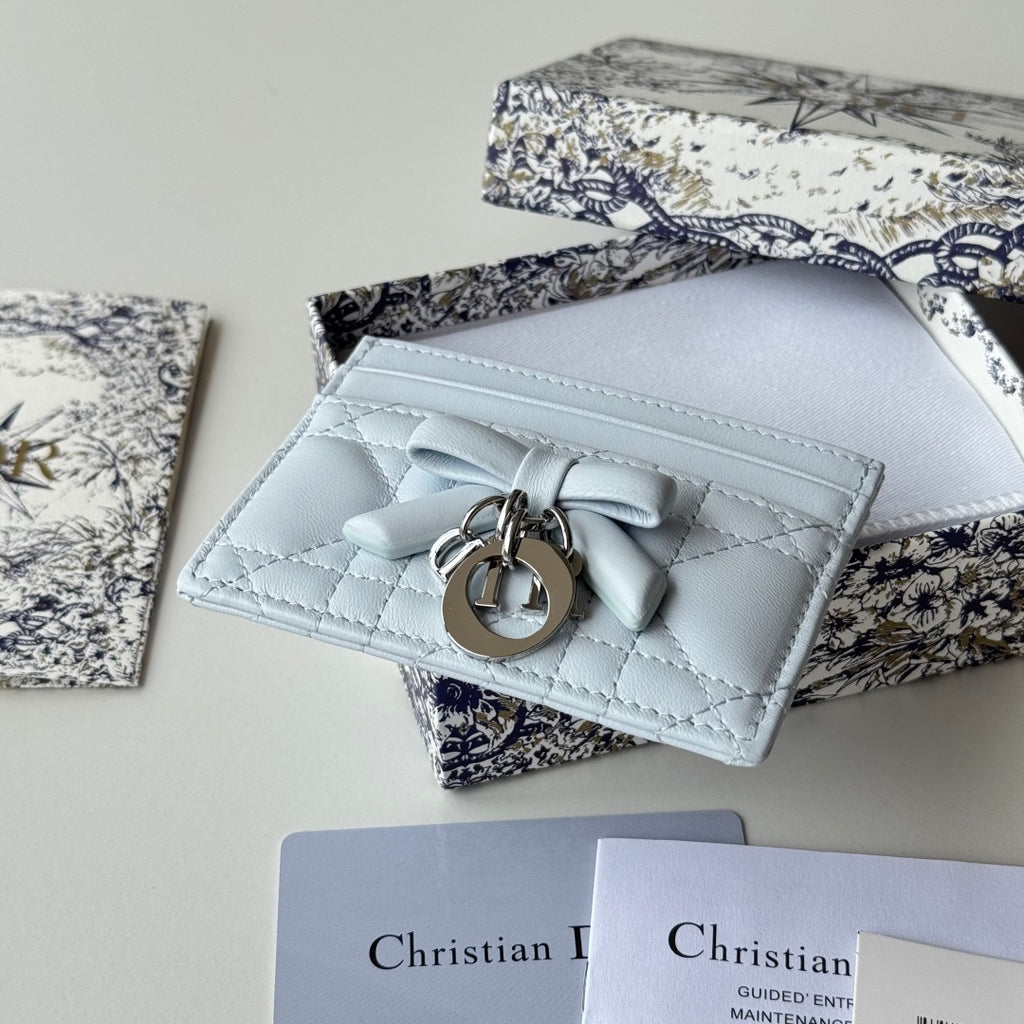Ice Blue Freesia Card Holder - 5