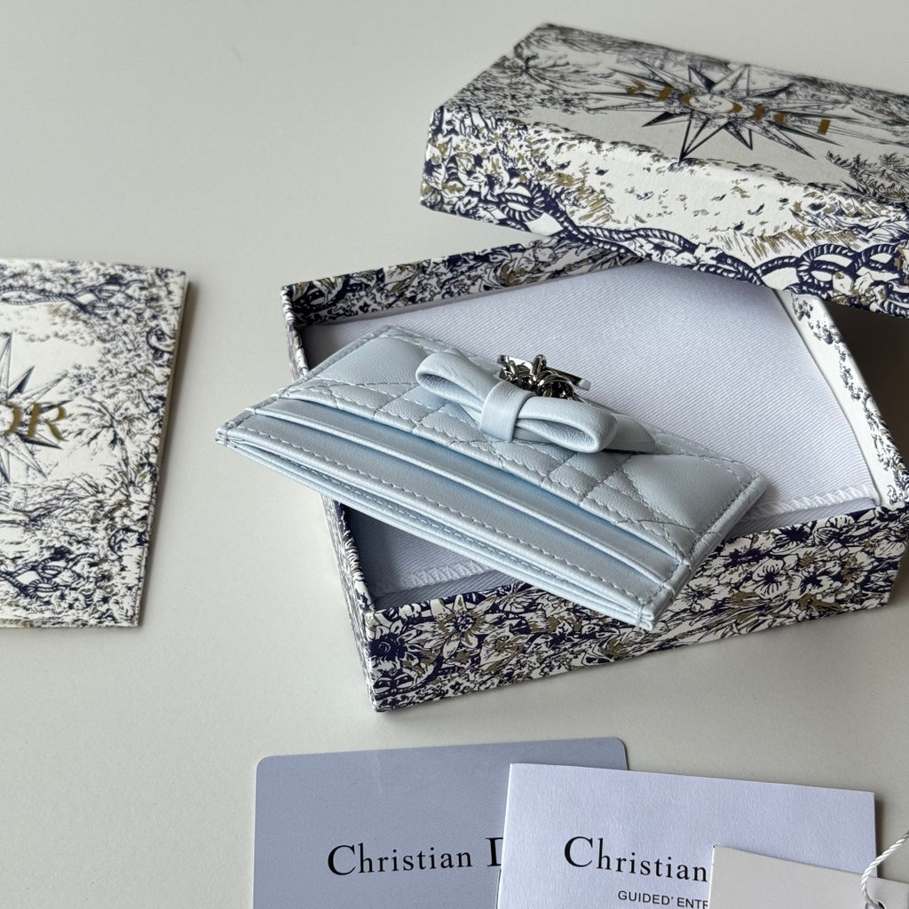 Ice Blue Freesia Card Holder - 7