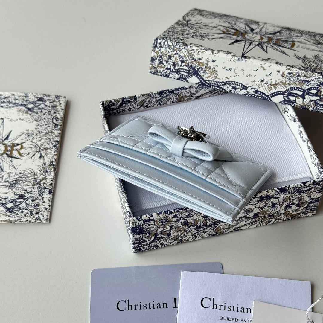 Ice Blue Freesia Card Holder - 7
